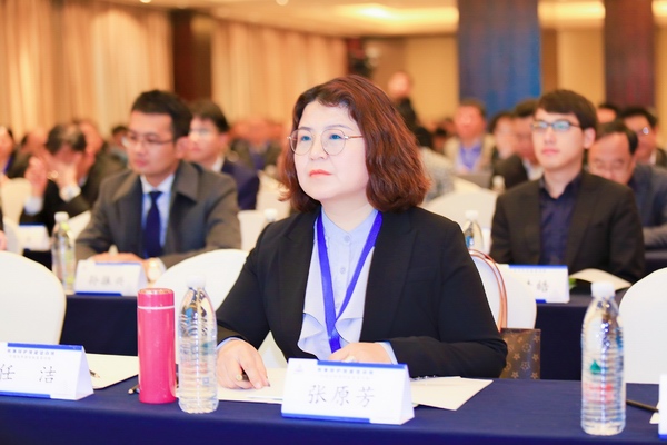 如何從犯罪構成要件入手摘掉“黑帽子”